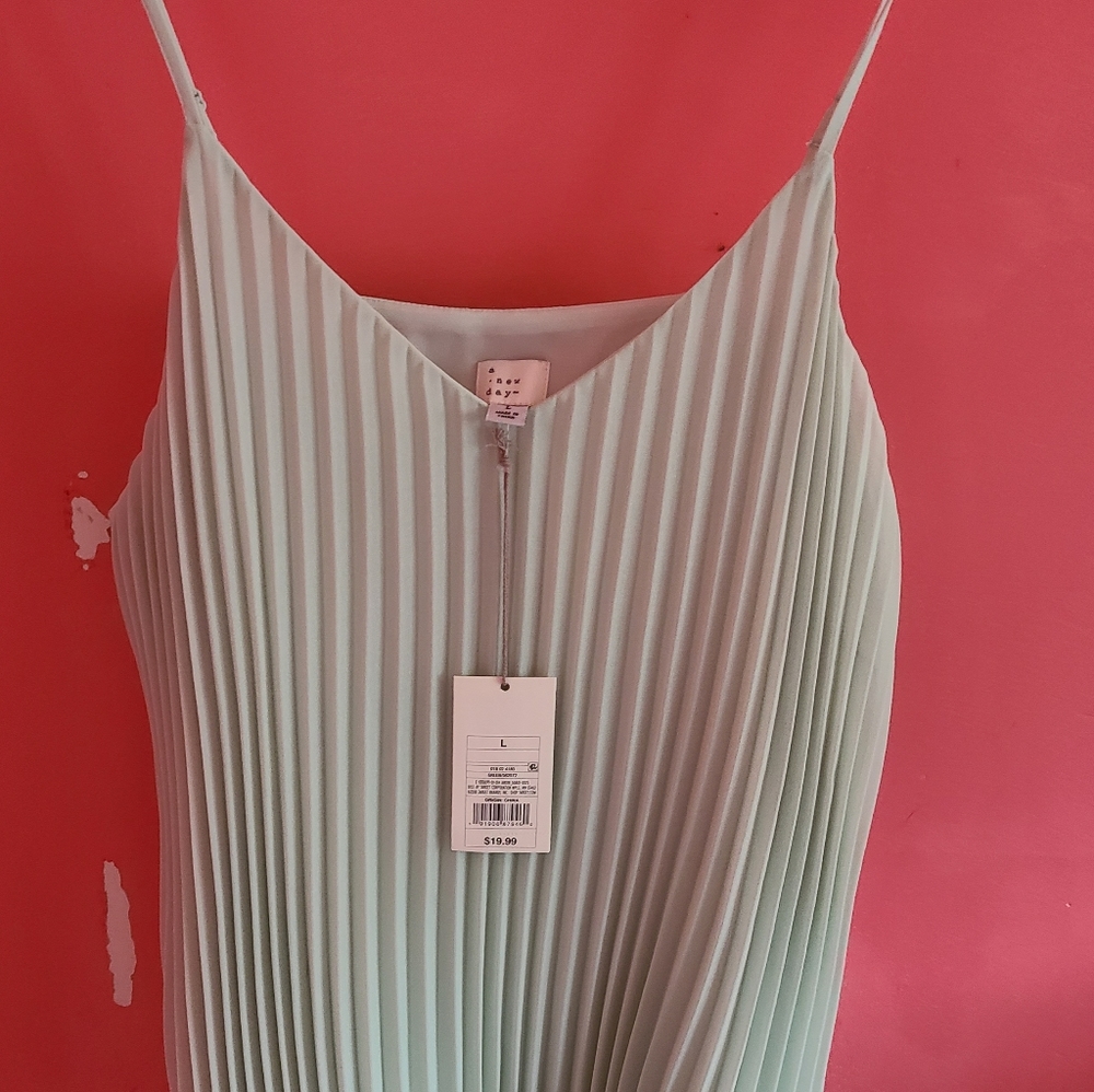 Mint green womens